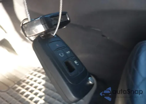 2016 Buick Lacrosse from USA, damaged, VIN 1G4GB5G34GF102801